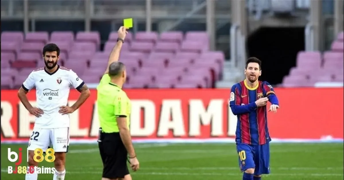 Nghi&ecirc;n cứu c&aacute;c thống k&ecirc; thẻ phạt