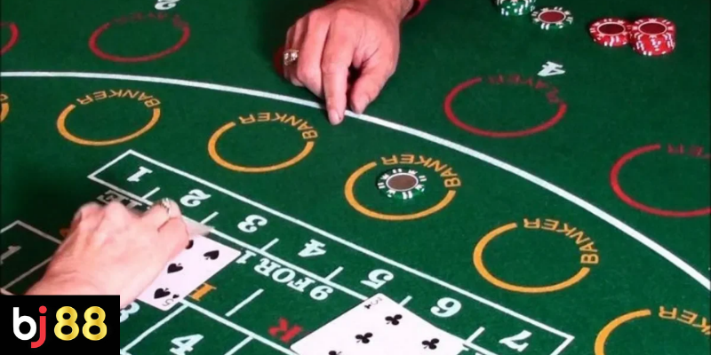 Chiến thuật bài baccarat dành cho người mới tìm hiểu 3 Chiến Thuật Bài Baccarat: Phân Tích Xu Hướng Bàn Chơi